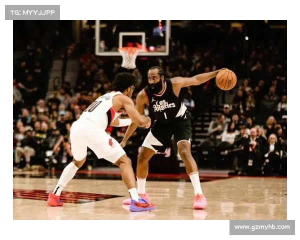 《探索NBA球迷之旅:走遍全球感受篮球文化与激情》 《探索NBA球迷之旅:走遍全球感受篮球文化与激情》