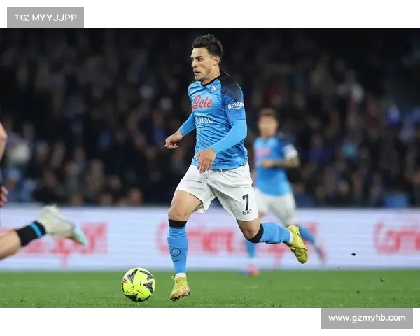 罗马诺:伊镇与那不勒斯就租借卡尤斯特达成协议等待球员确认 罗马诺:伊镇与那不勒斯就租借卡尤斯特达成协议等待球员确认